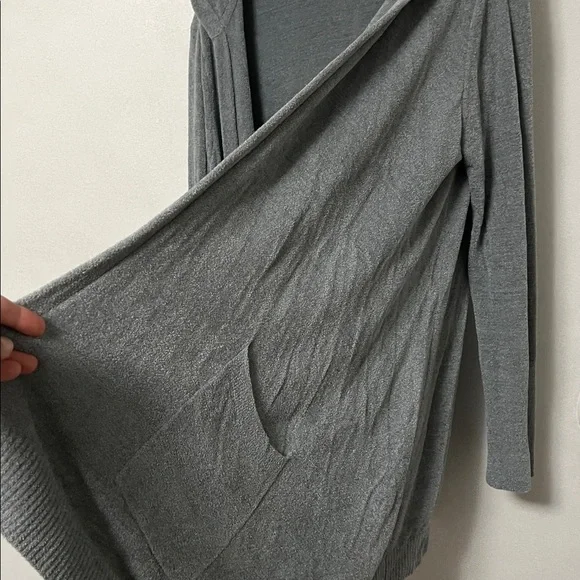 Barefoot Dreams Hooded Cardigan - Picture 7 of 7